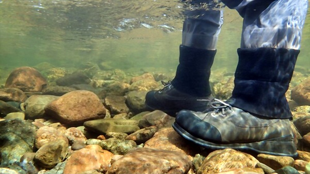 how to choose the Best Wading Boots for Fly Fishing