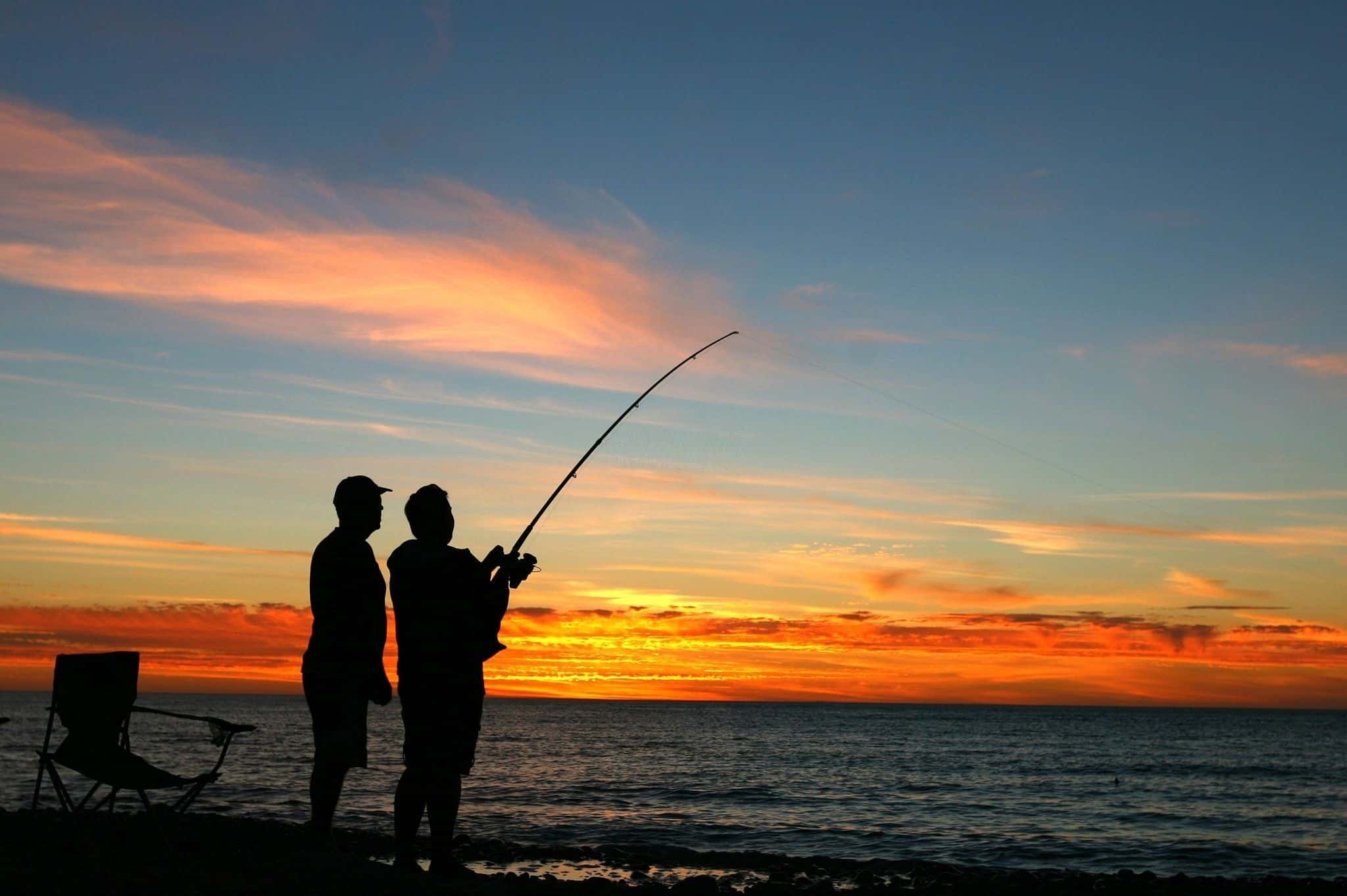 is it better to fish high or low tide