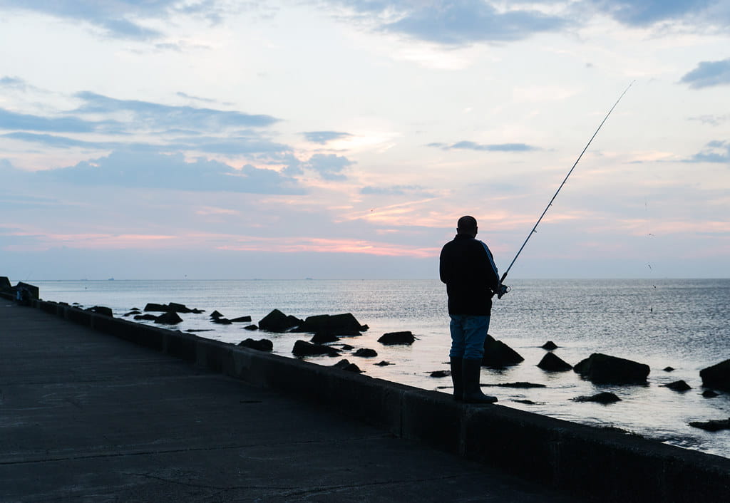 is night fishing legal in washington state